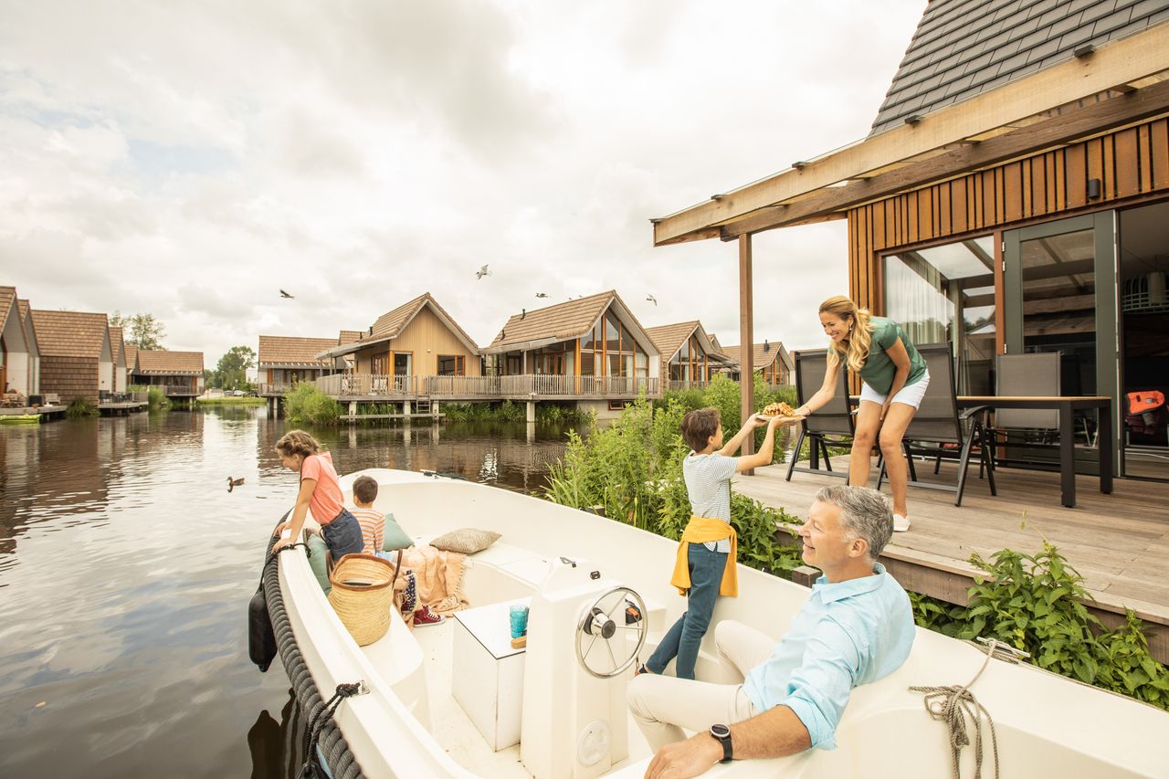Vakantiehuizen aan het water met aanlegsteiger